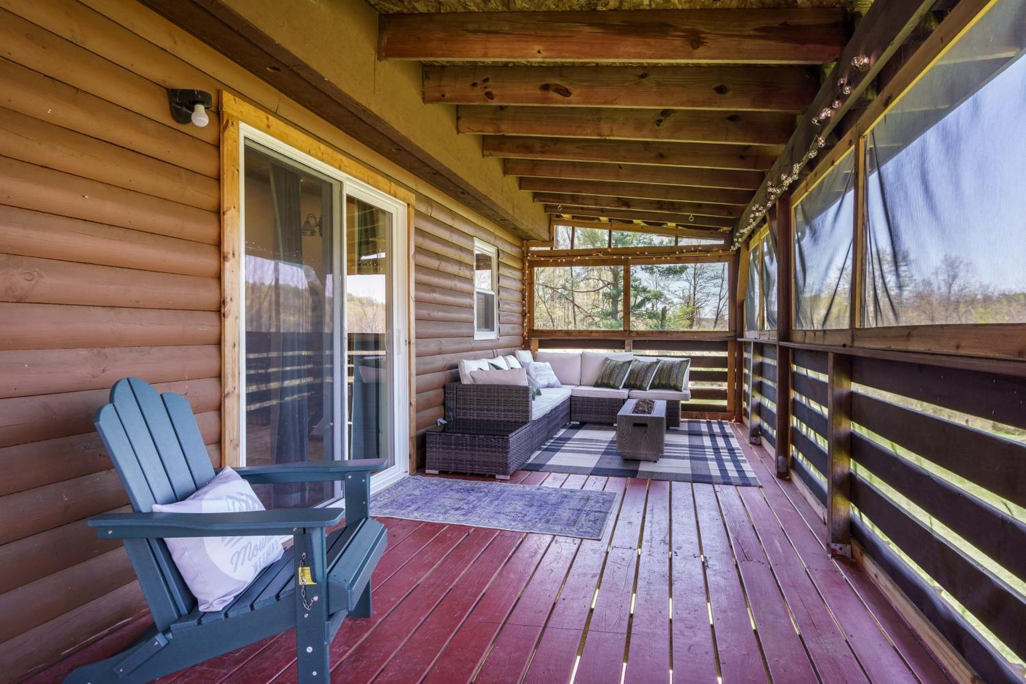 Laurelville Spacious Cabin Near Hocking Hills And Caves With Hot Tub And Firepit מראה חיצוני תמונה