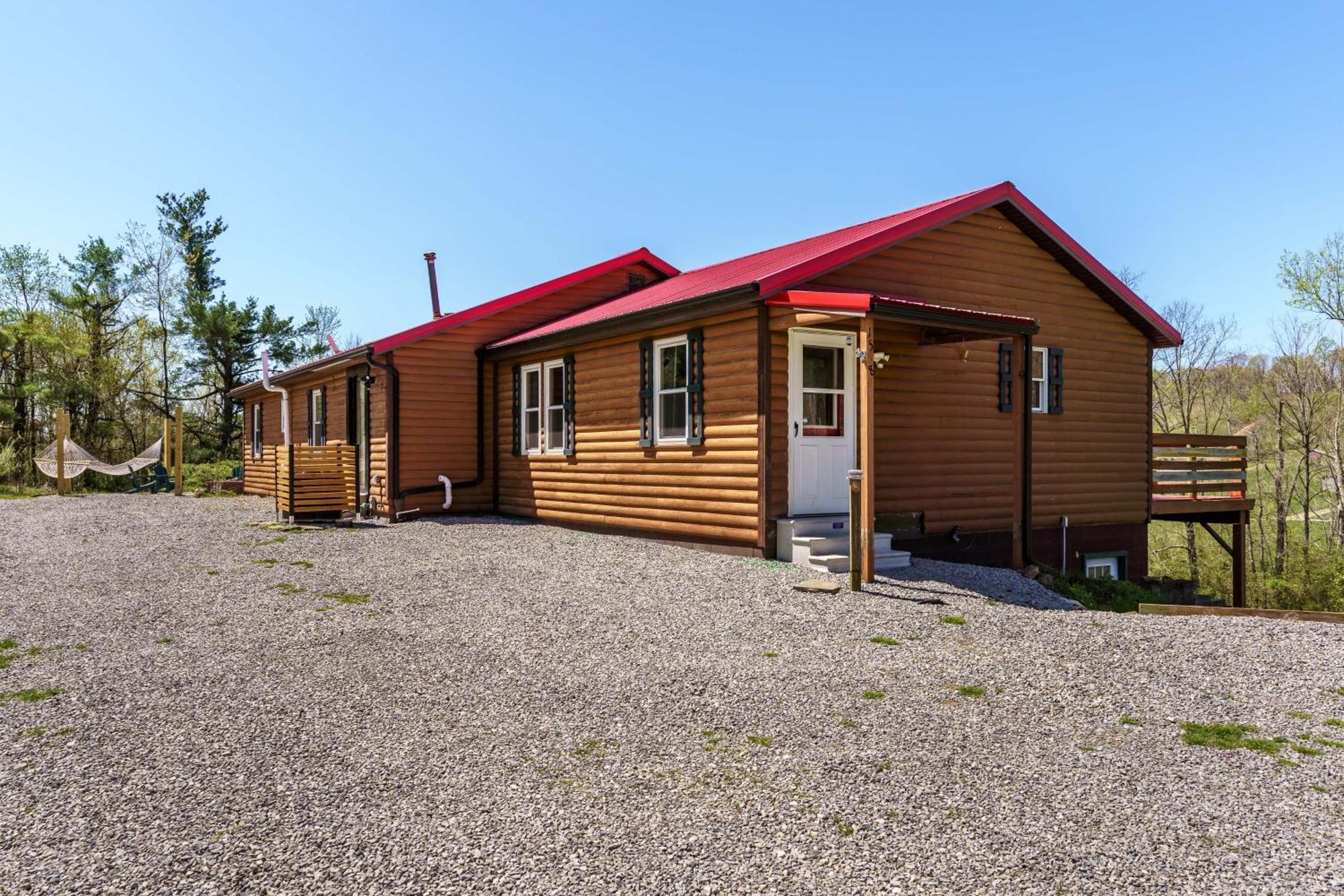 Laurelville Spacious Cabin Near Hocking Hills And Caves With Hot Tub And Firepit מראה חיצוני תמונה