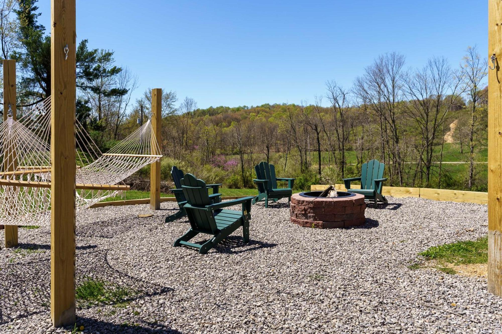 Laurelville Spacious Cabin Near Hocking Hills And Caves With Hot Tub And Firepit מראה חיצוני תמונה